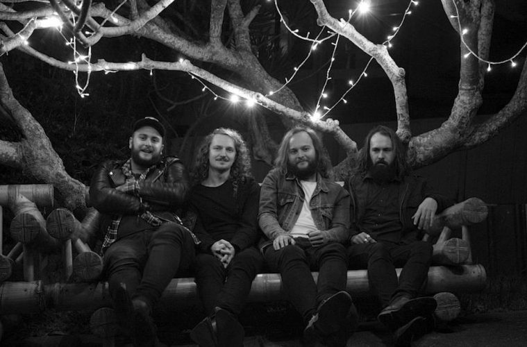 Elliot The Bull, Beast